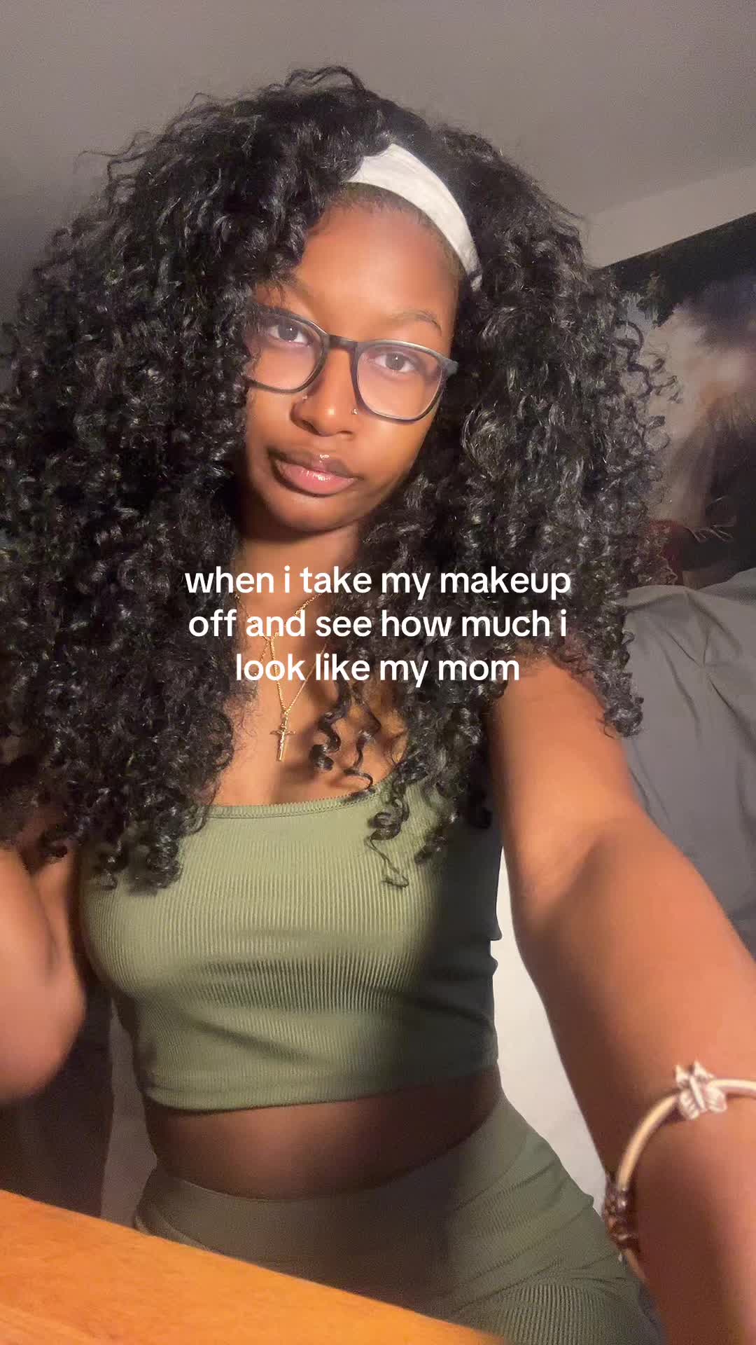 @CAITLYN SIMONE 🎀
