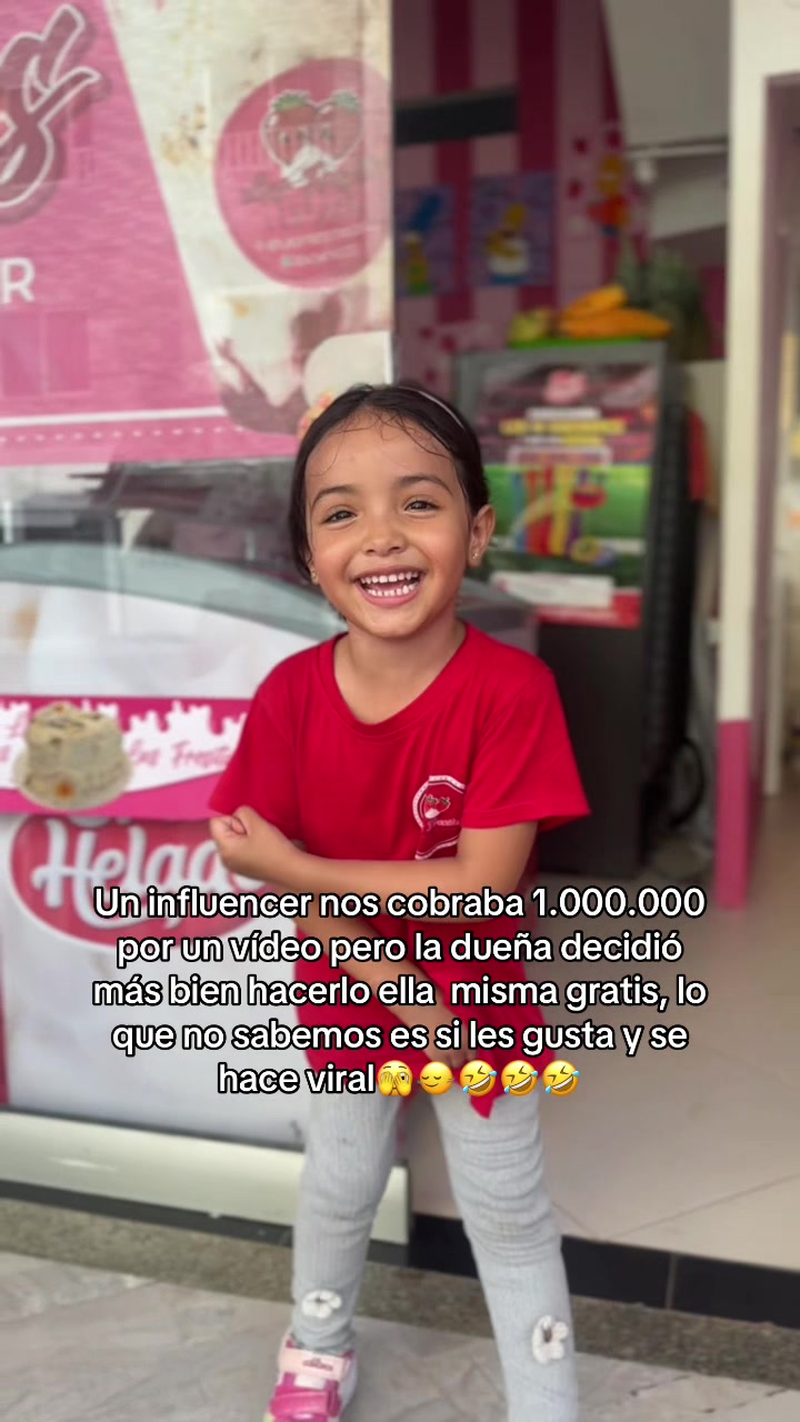 @LAS FRESITAS HECHAS CON AMOR🍓