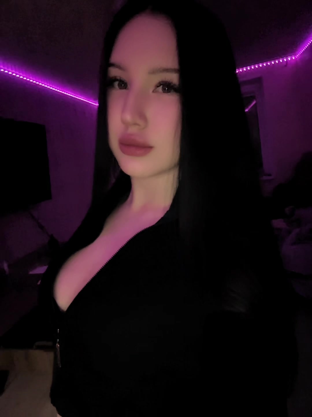 @🫦Stripyha🫦