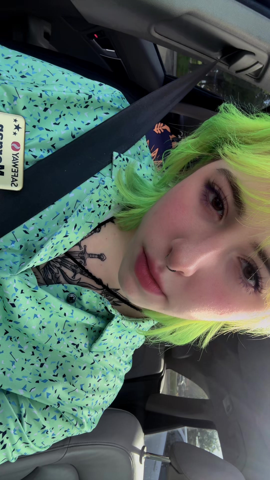 @Impineapplegg