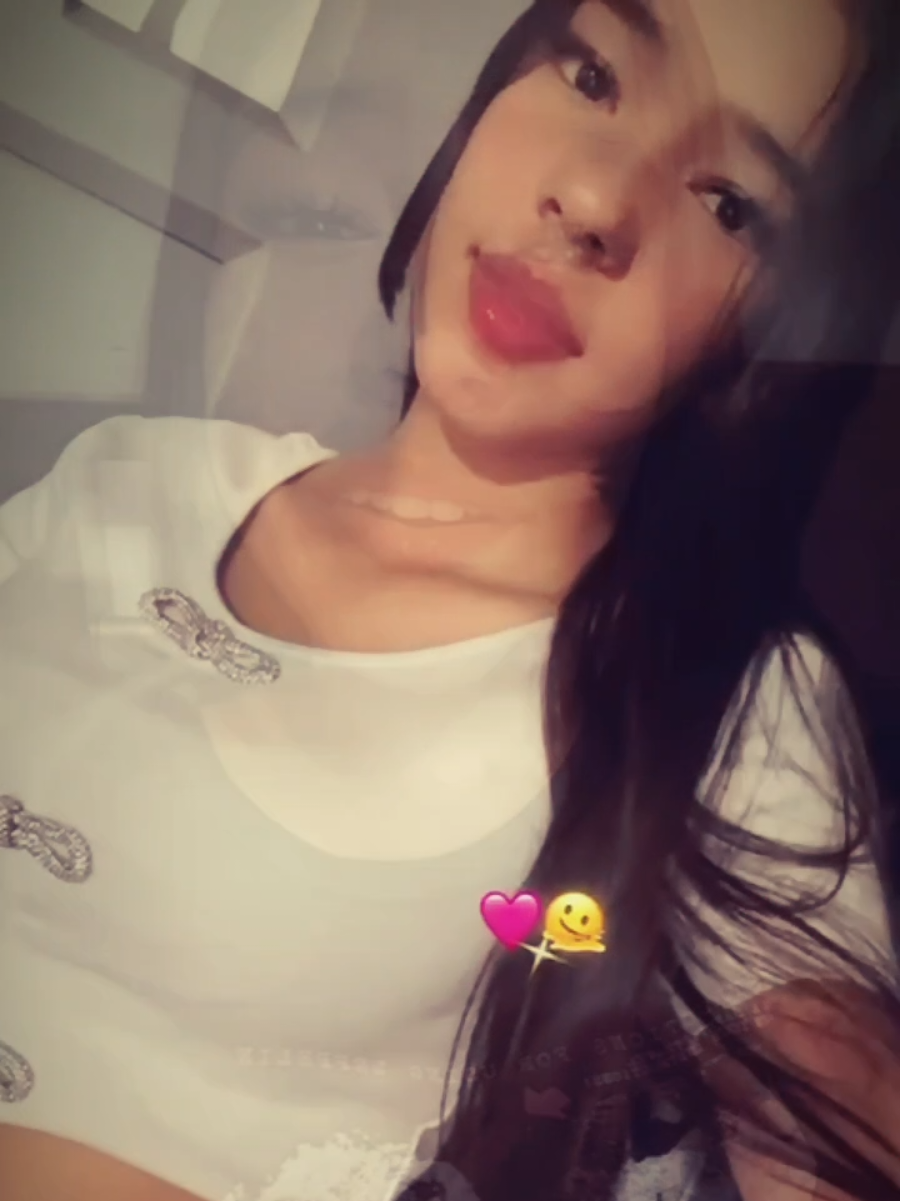 @𝑓𝑖𝑜𝑟𝑒𝑙𝑙𝑎.