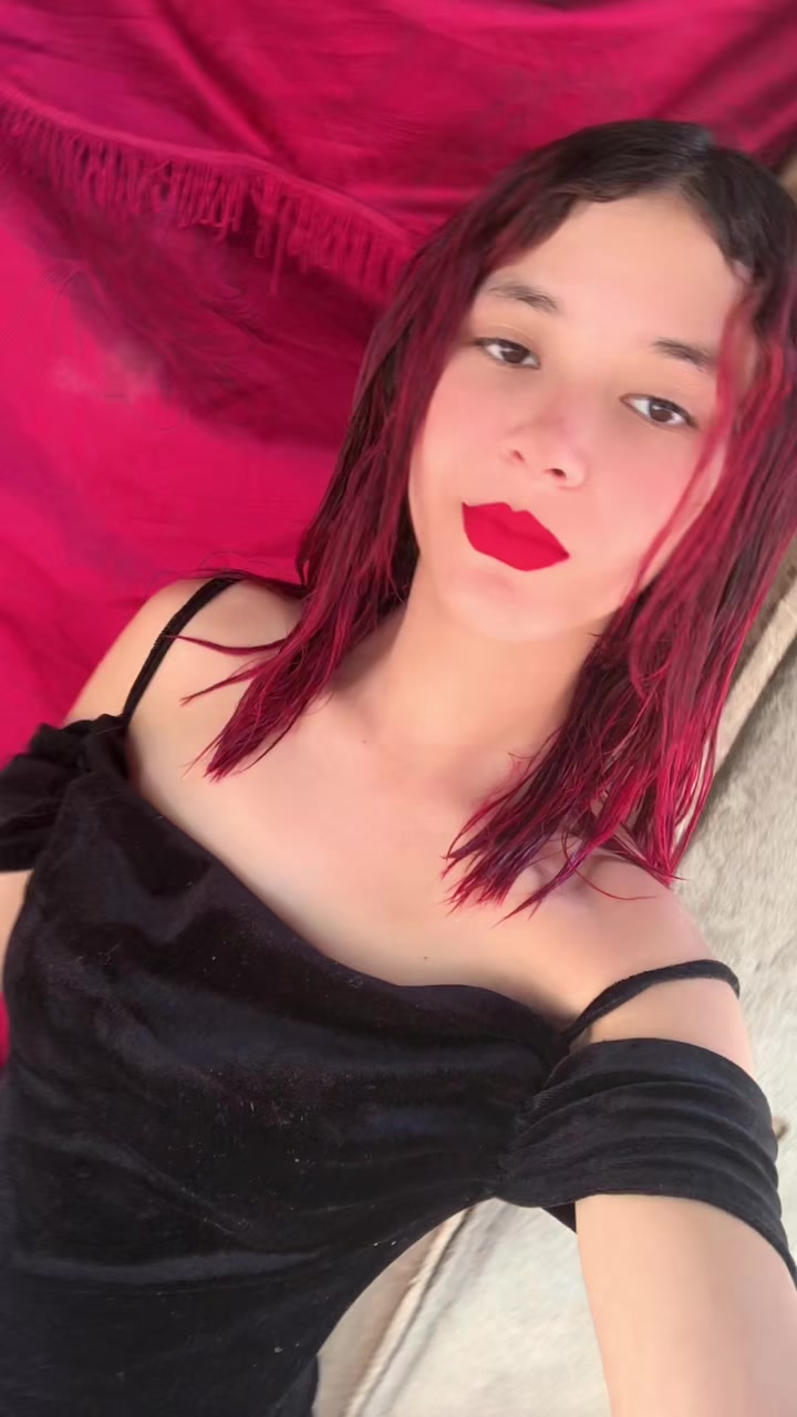 @Francis 🫦🍒😻