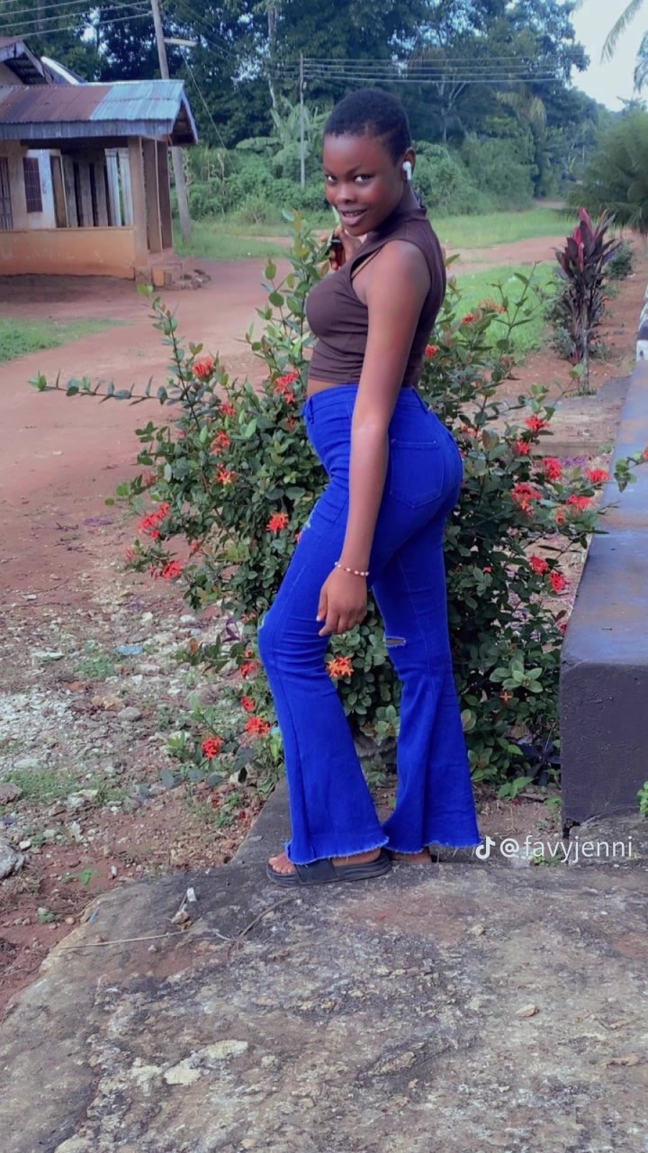 @Lilian ๐ซง๐งโ๏ธ