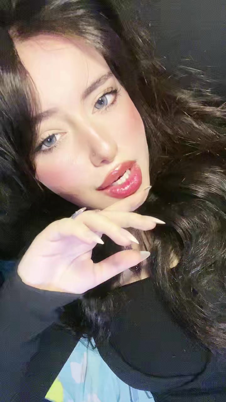 @Urmarceline0