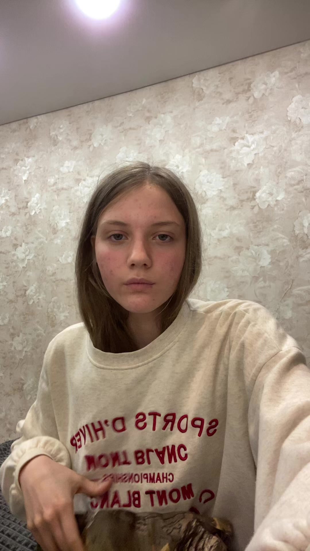 @thelanamog