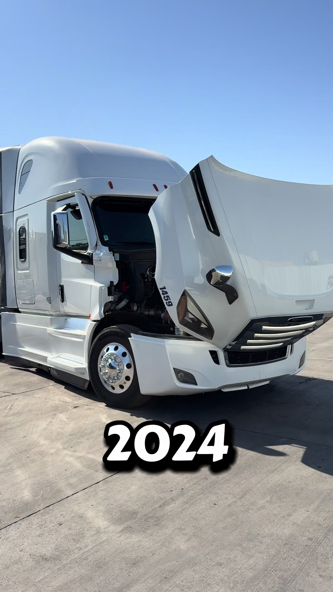 @Semitrucksforsale