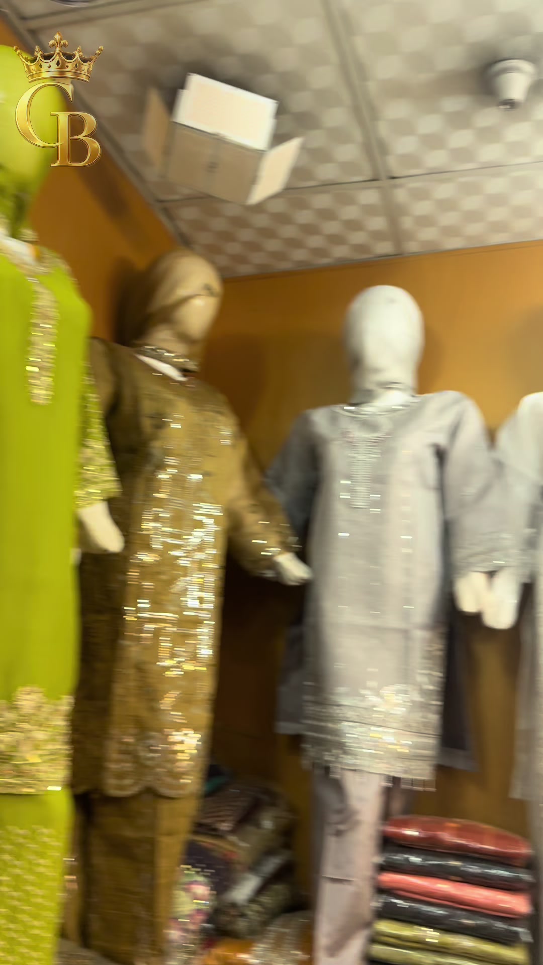 @Golden Garments