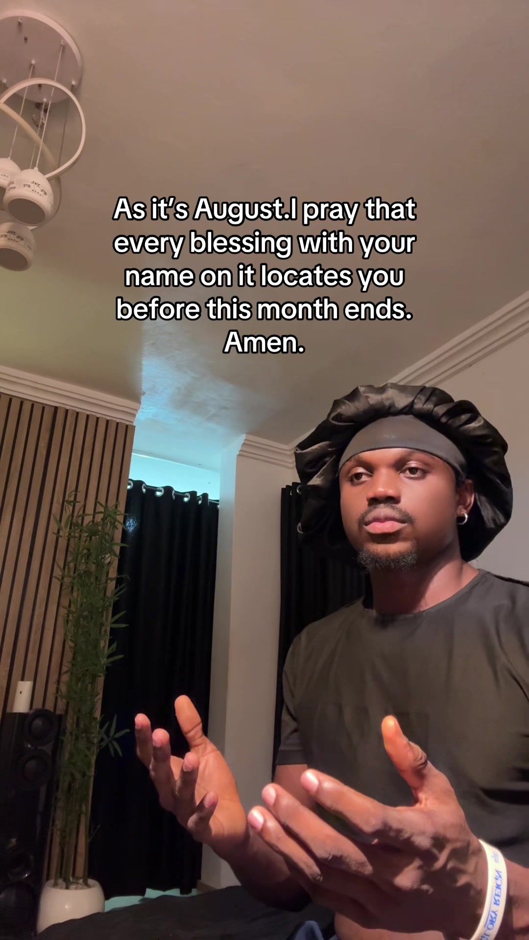 @Favour uche🧃