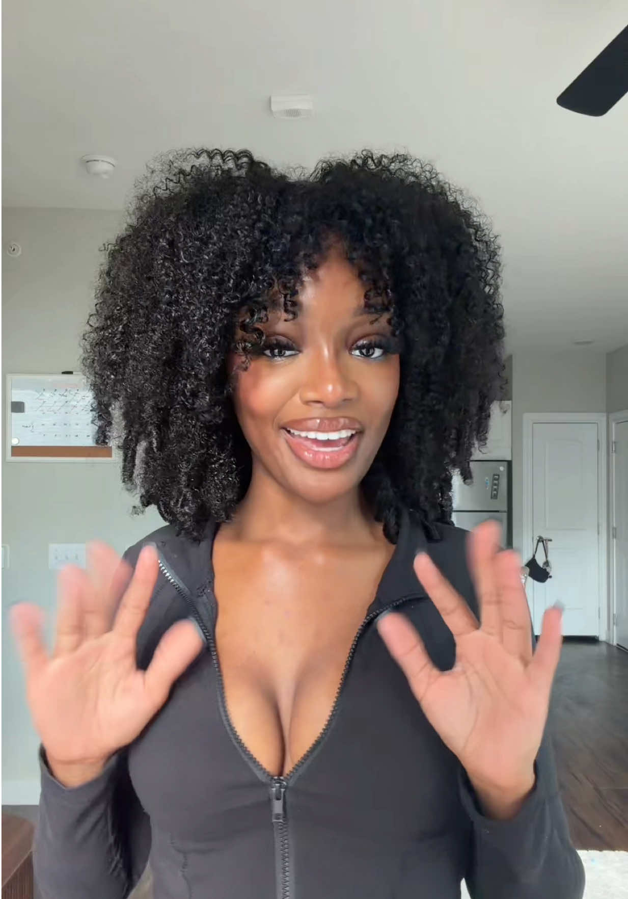 @essence dezell&eacute;