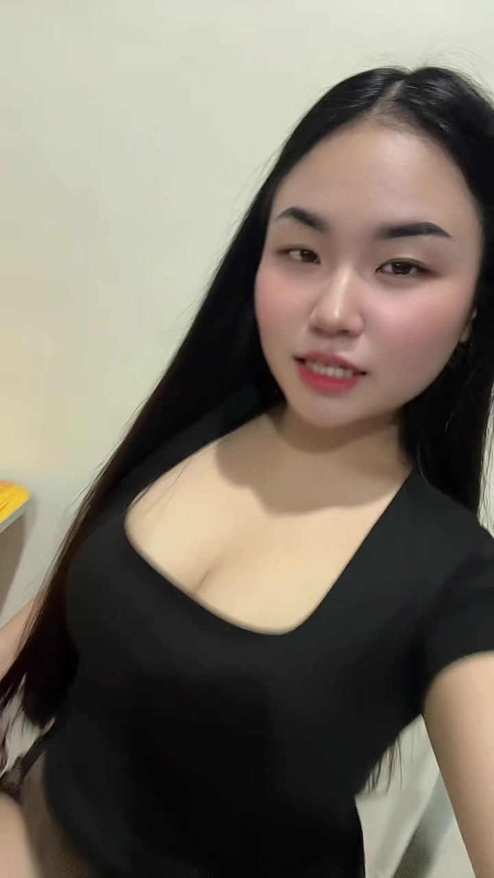 @Prettyapril12🤍