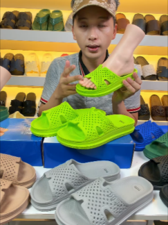 @HẬU Bán Dép