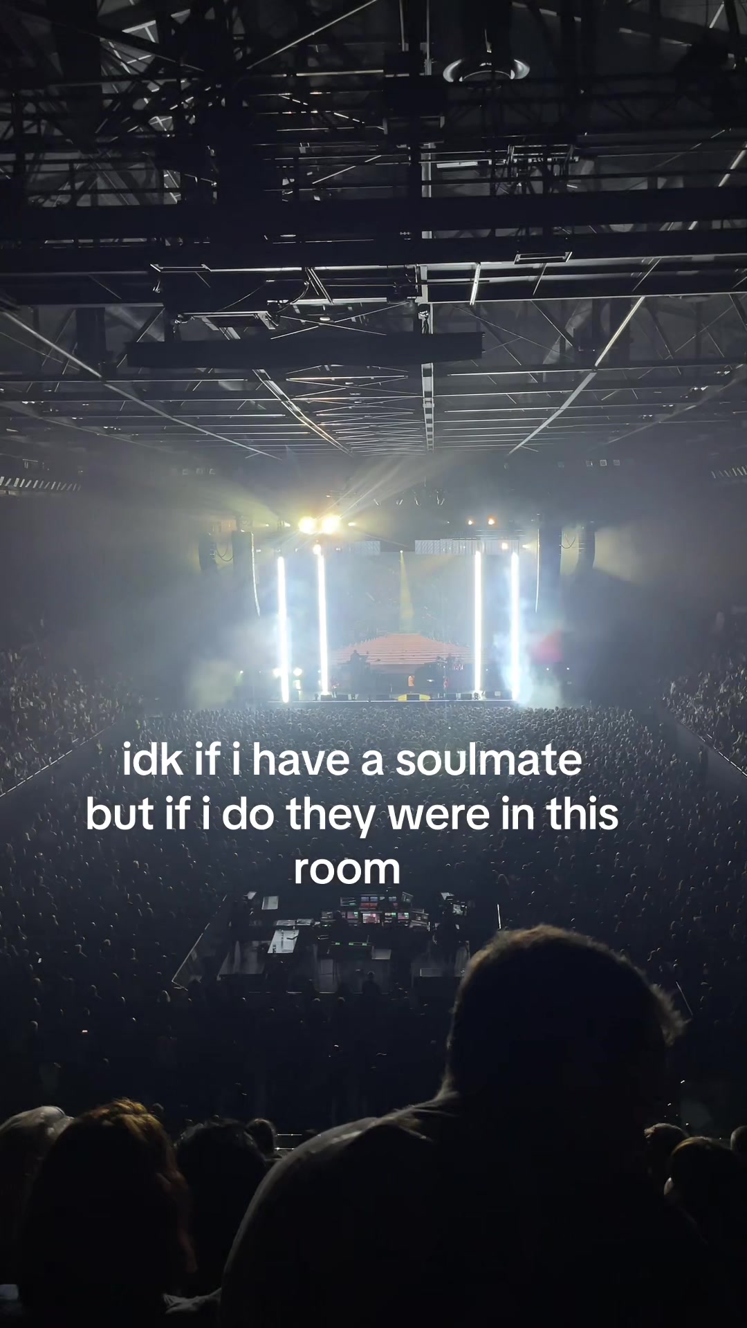 @bella