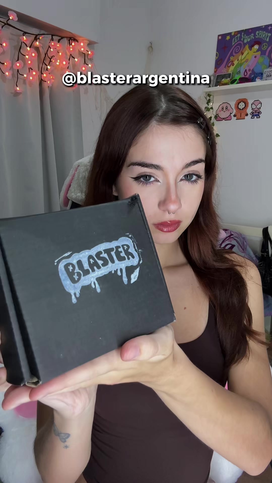 @vickyest