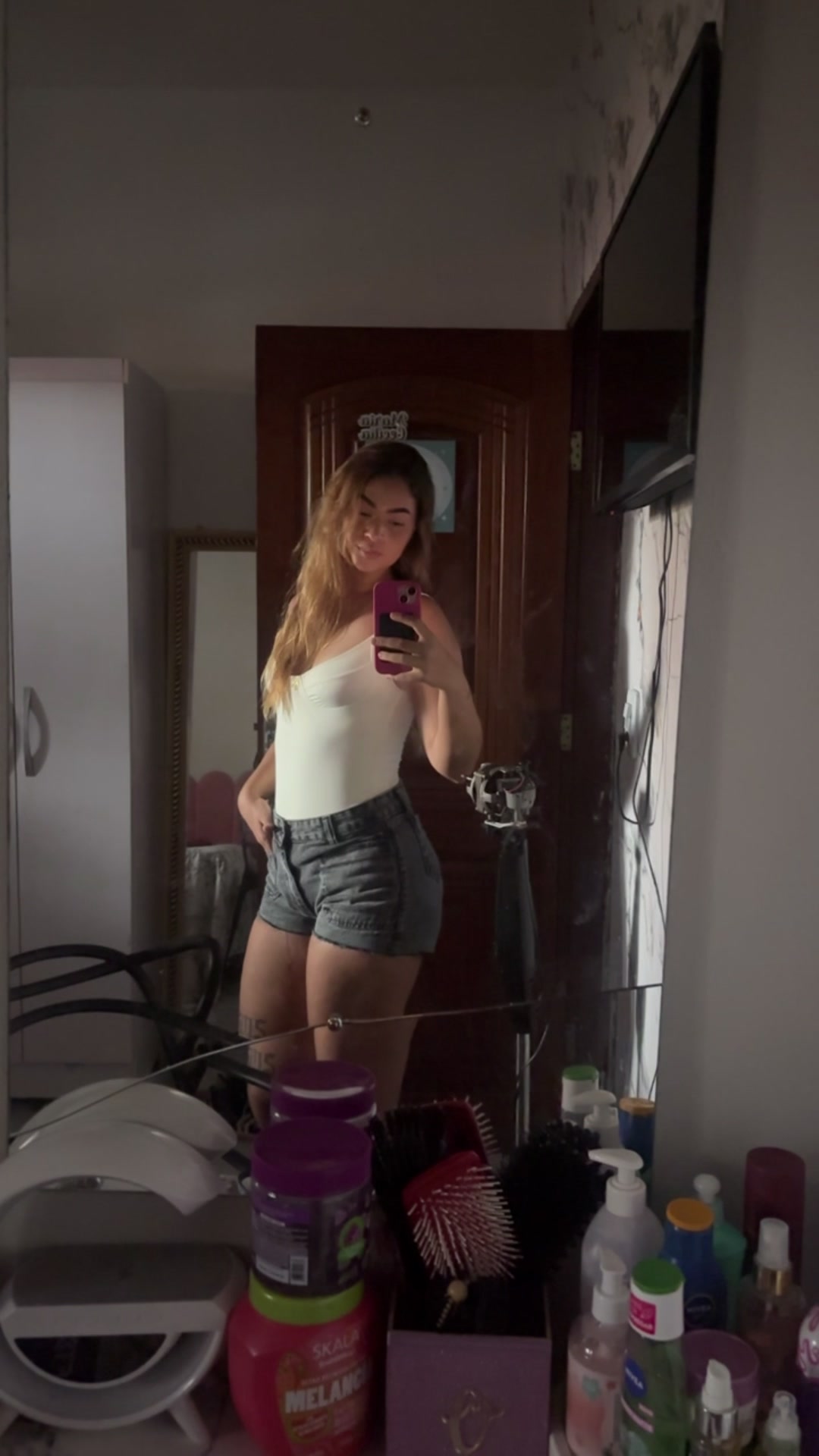 @__thaisnorrara2