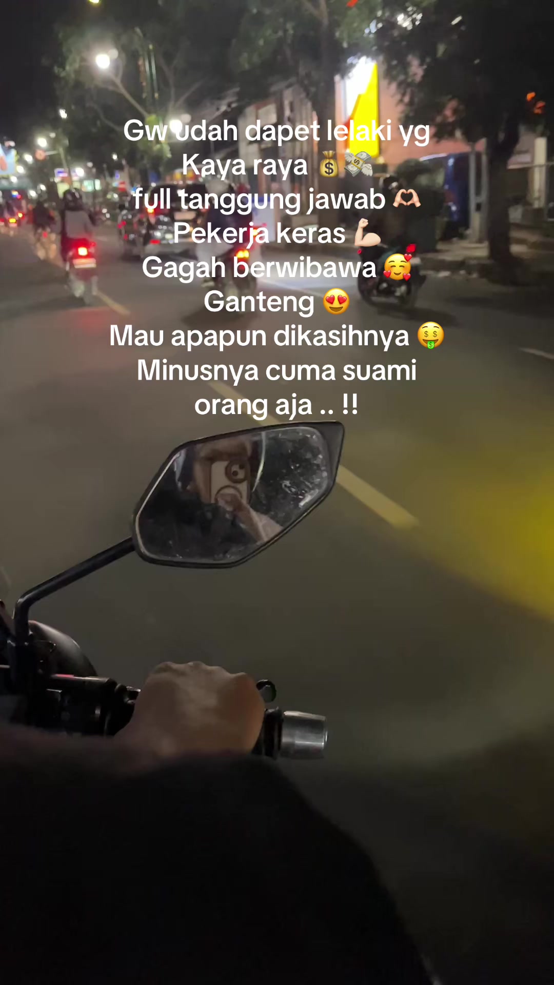 @Queen aurora 🖤