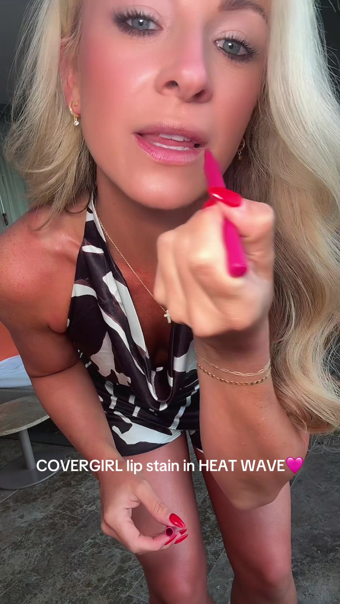 @Juliameek__