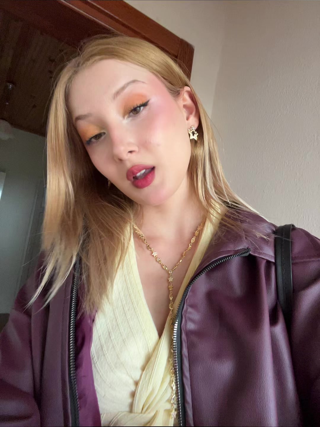 @Aisu