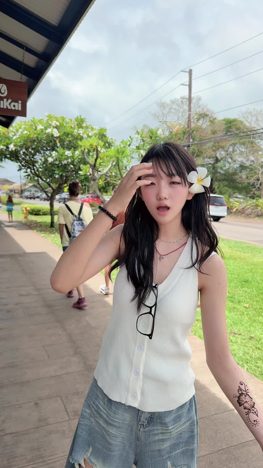 @aimuaimu