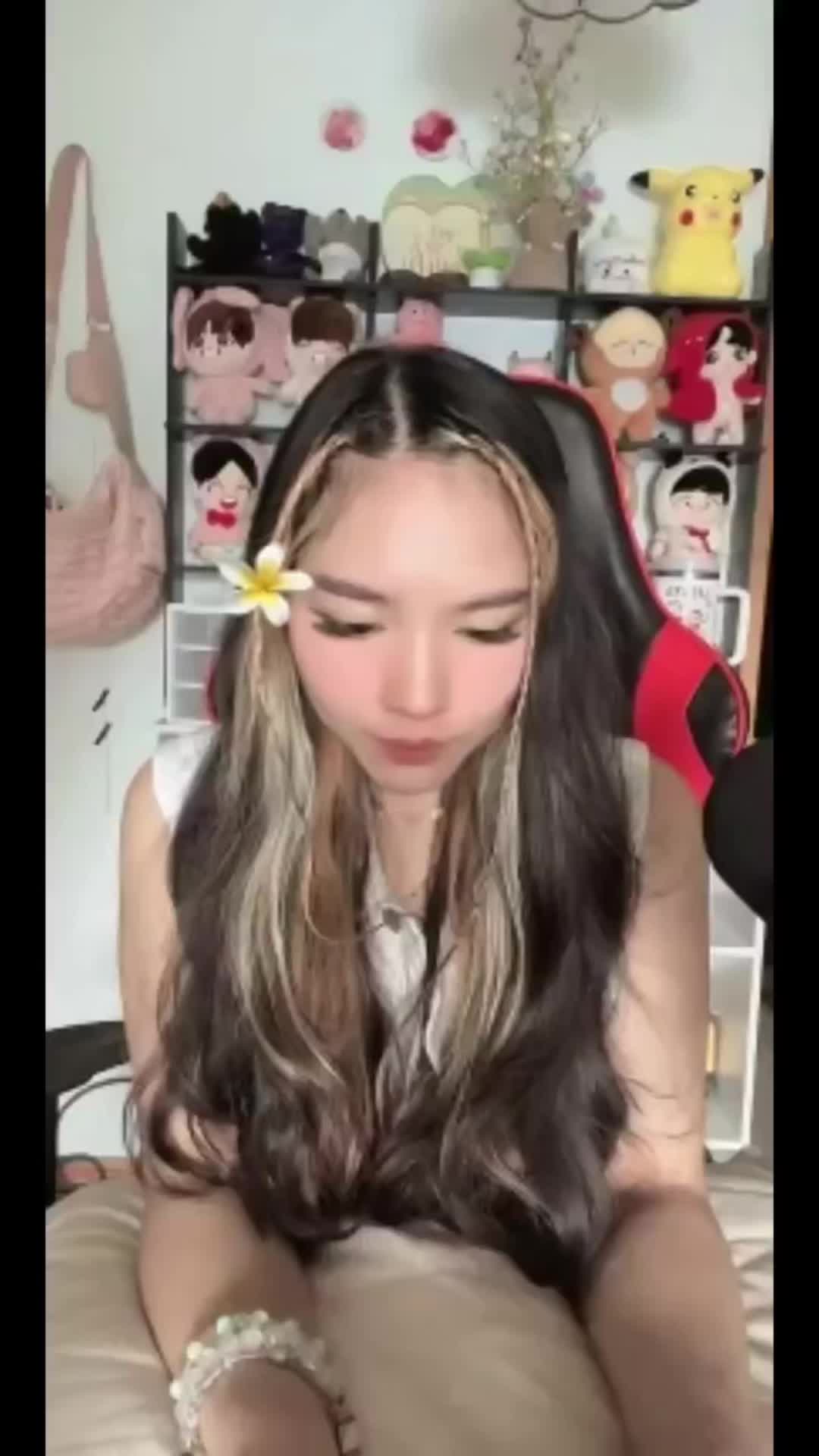 @๐โฎ๏ธSamantha ๐ง๐ค๐ฐ๐๐ฐ๐ญ