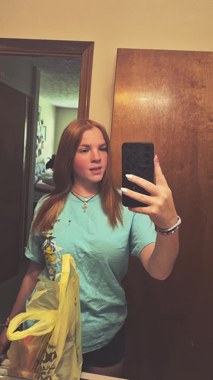 @Carlee