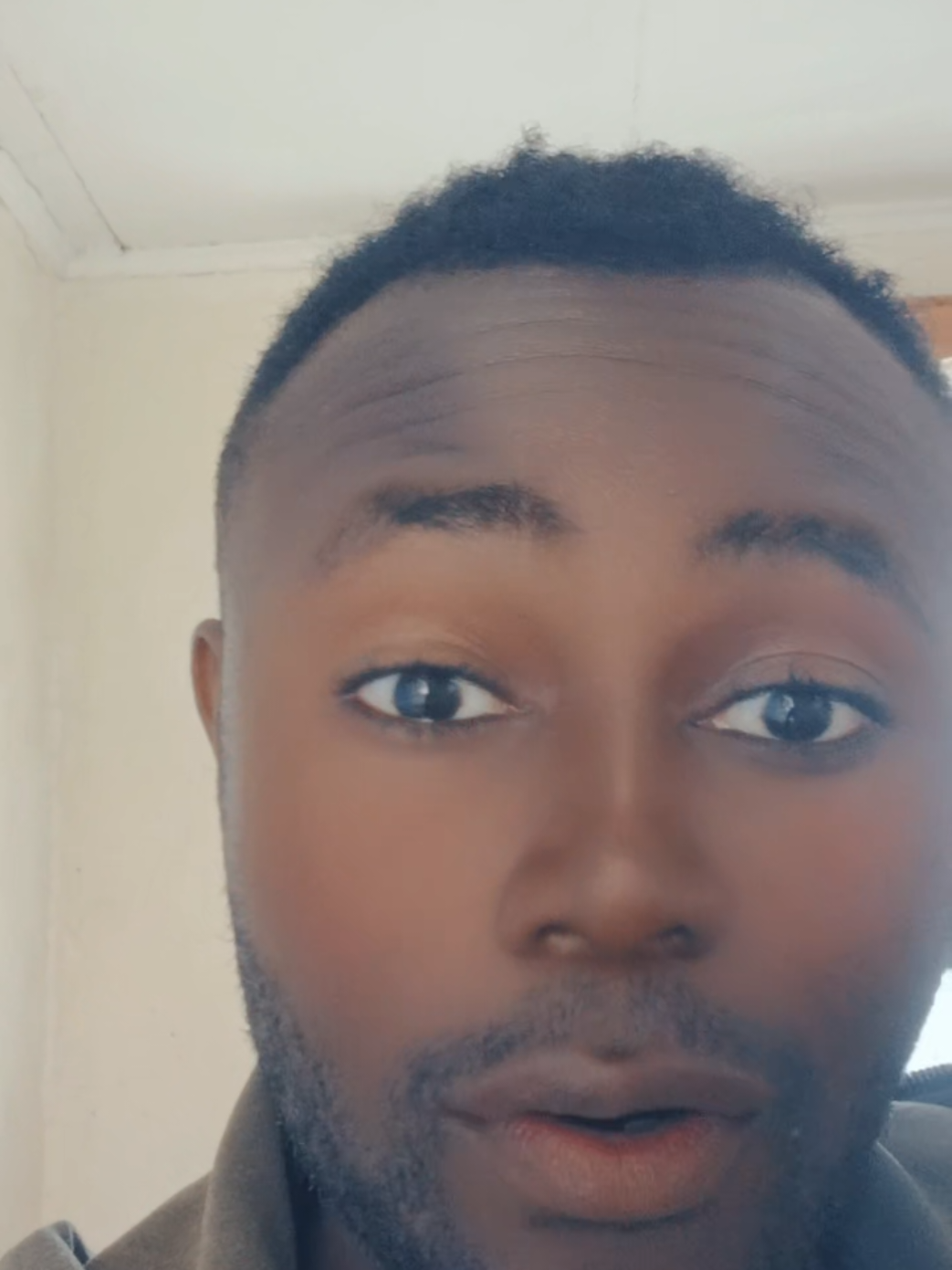@petertheelyon