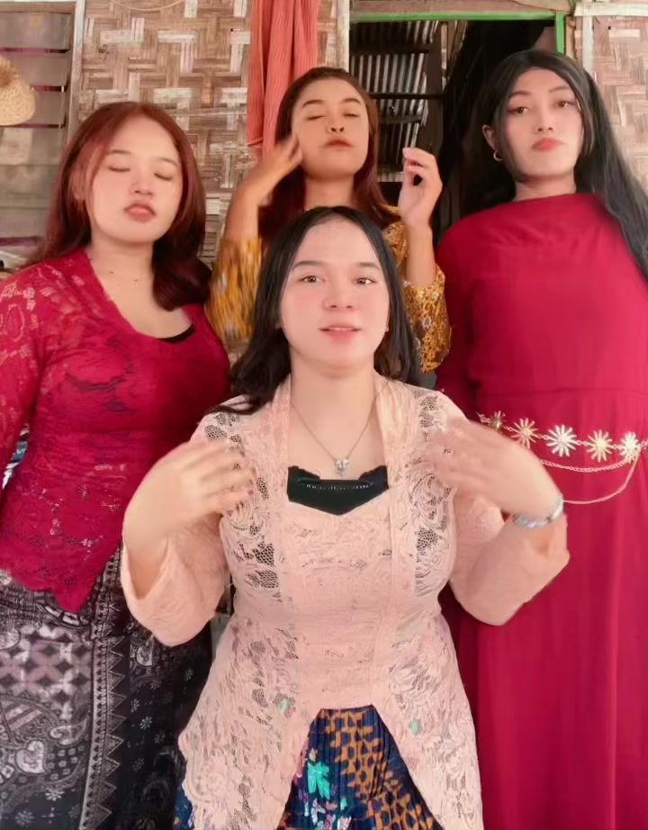 @๐๐๐๐๐:)๐โ´โก`โ