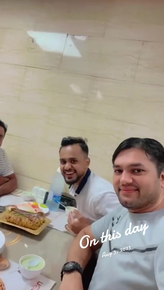 @समीर ब्रो🇳🇵🇦🇪