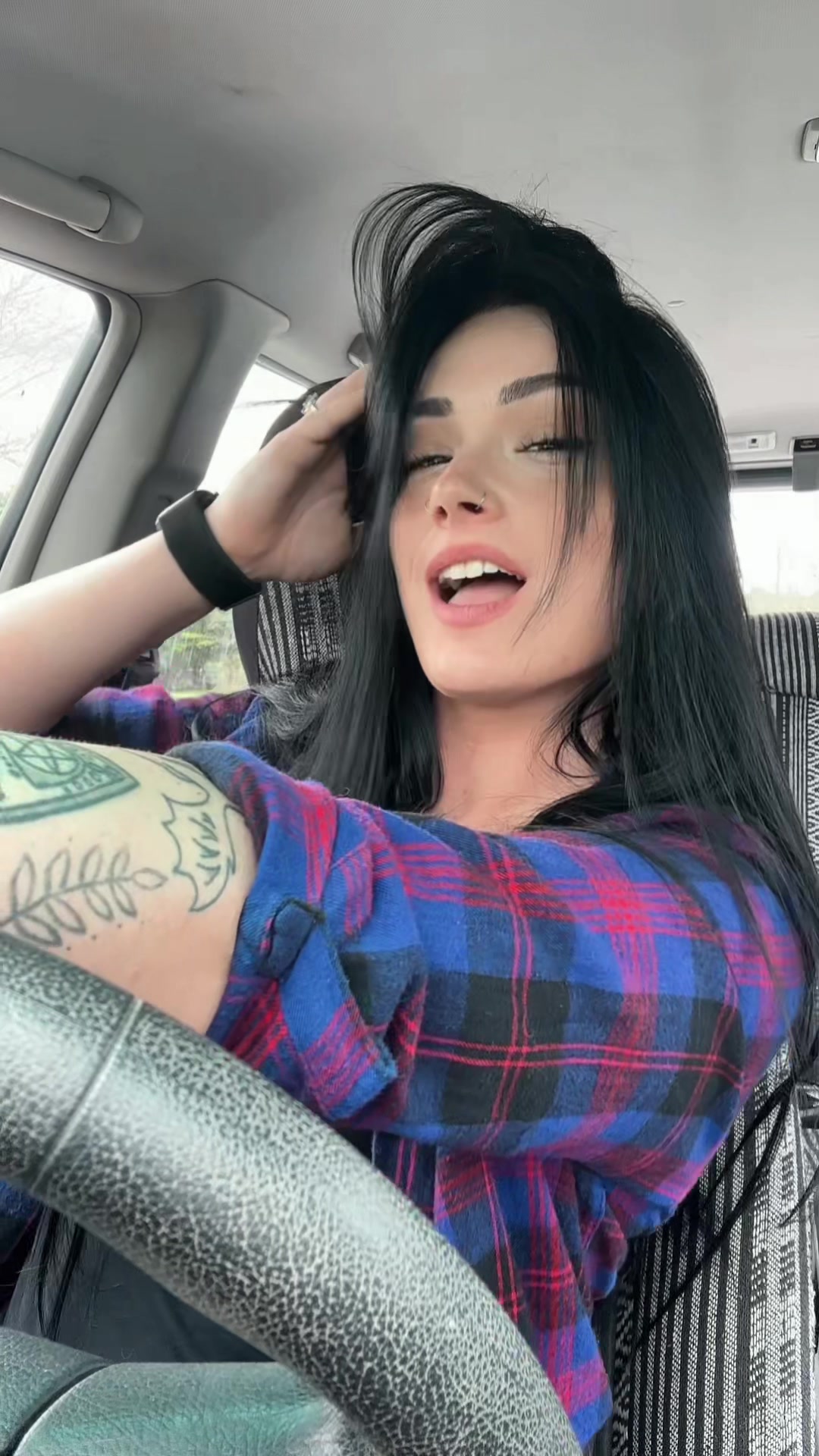 @heeyitslil