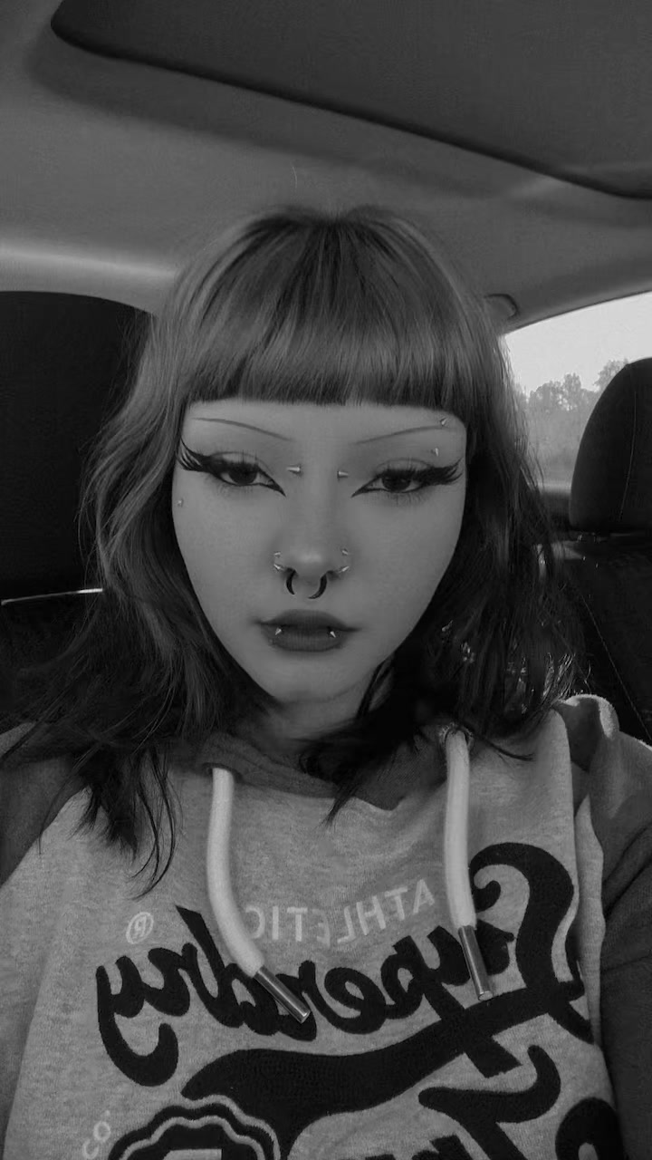 @that_goth_gremlin21