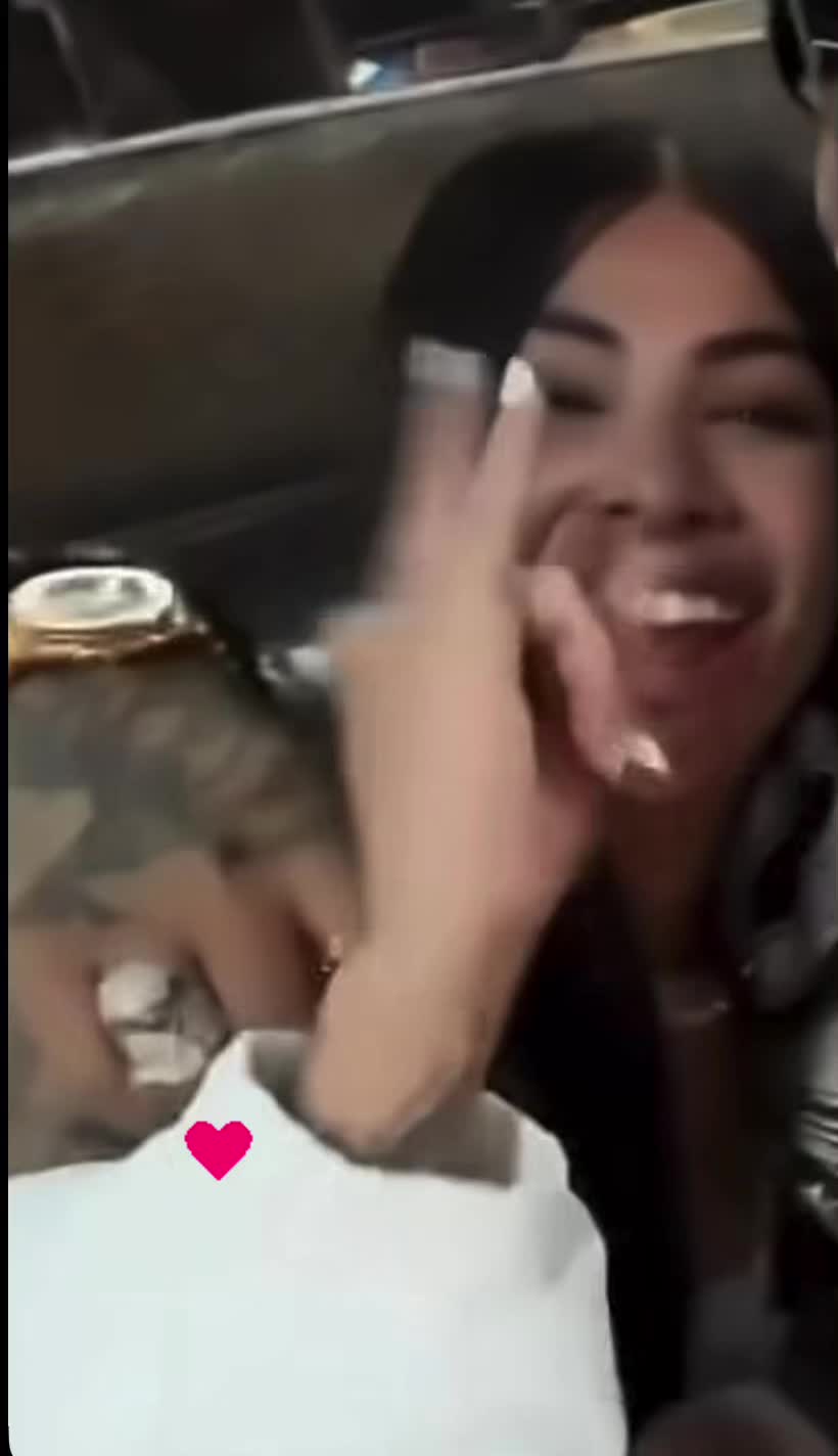 @Ebe2505_