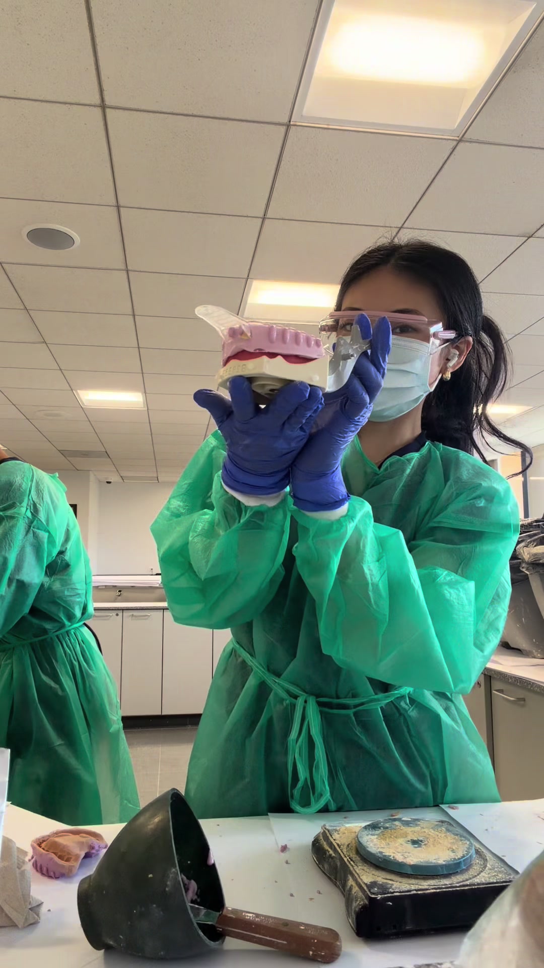 @Catherine | Dental Student 🦷