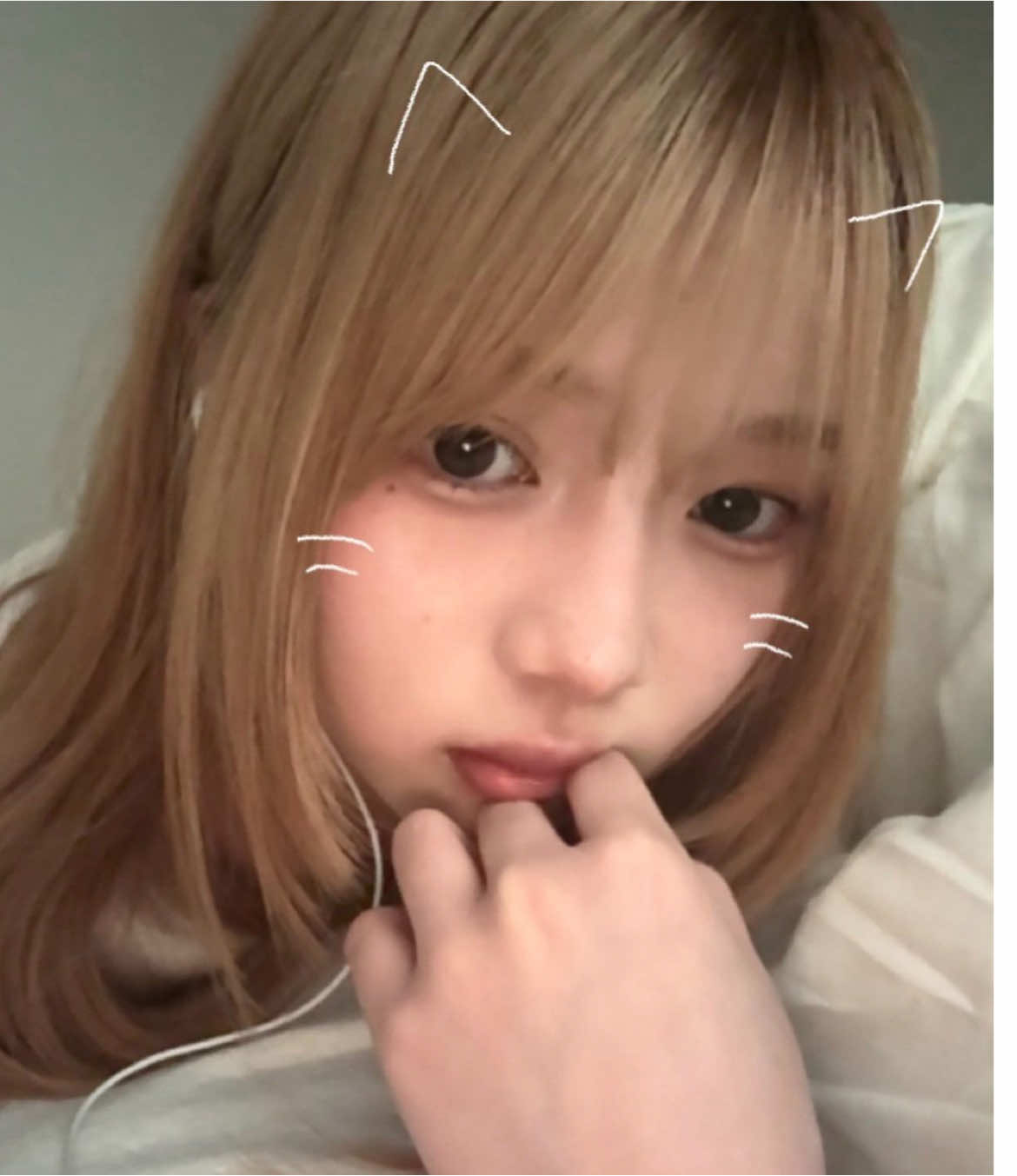 @𝘏