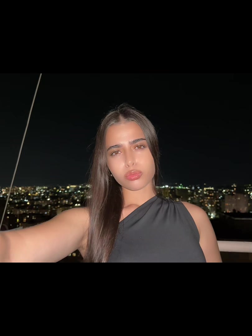 @♱