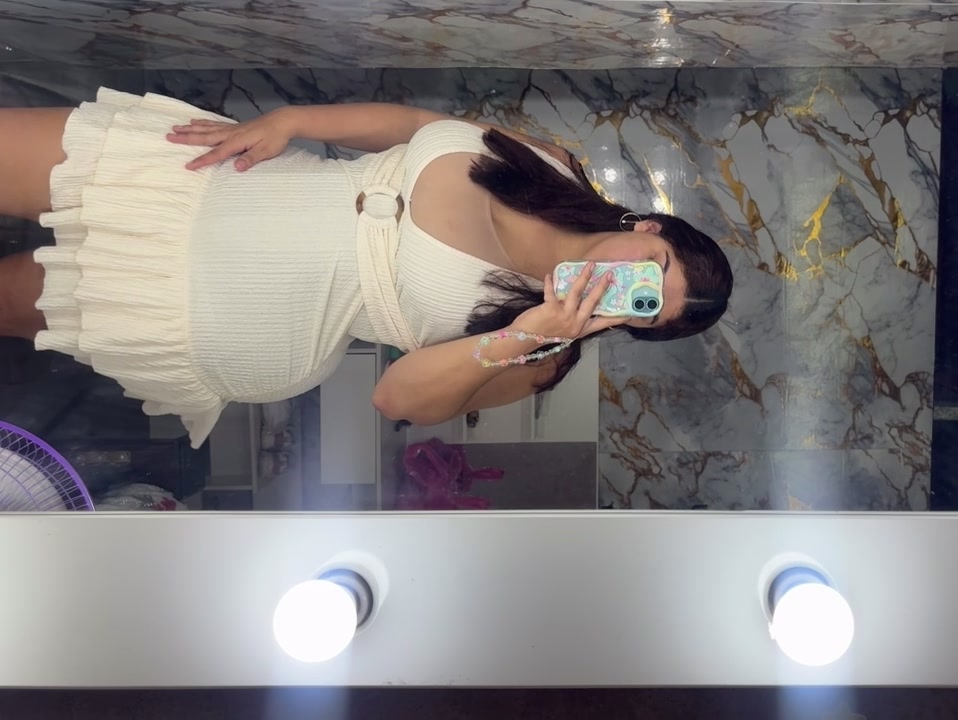 @Melissa Cede&ntilde;o