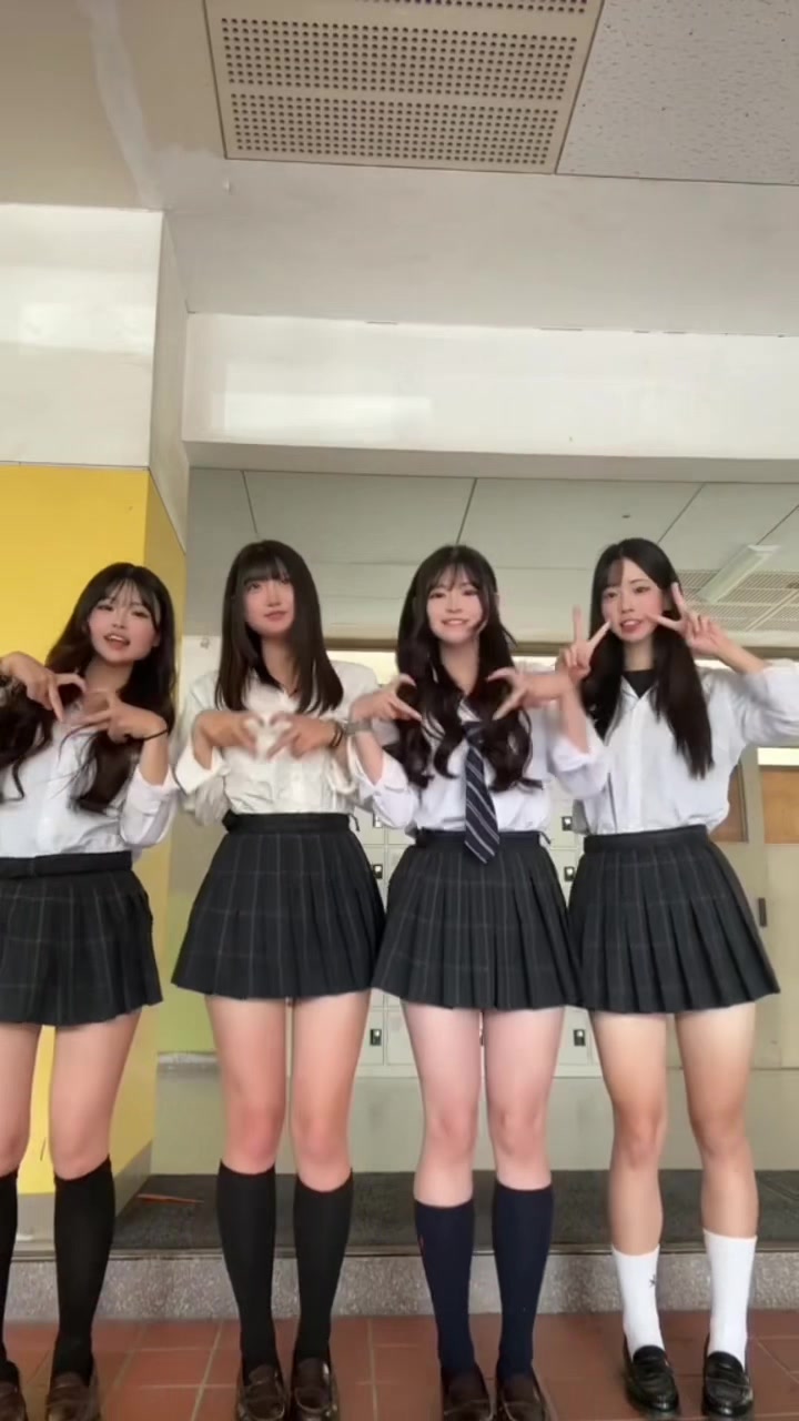 @るー