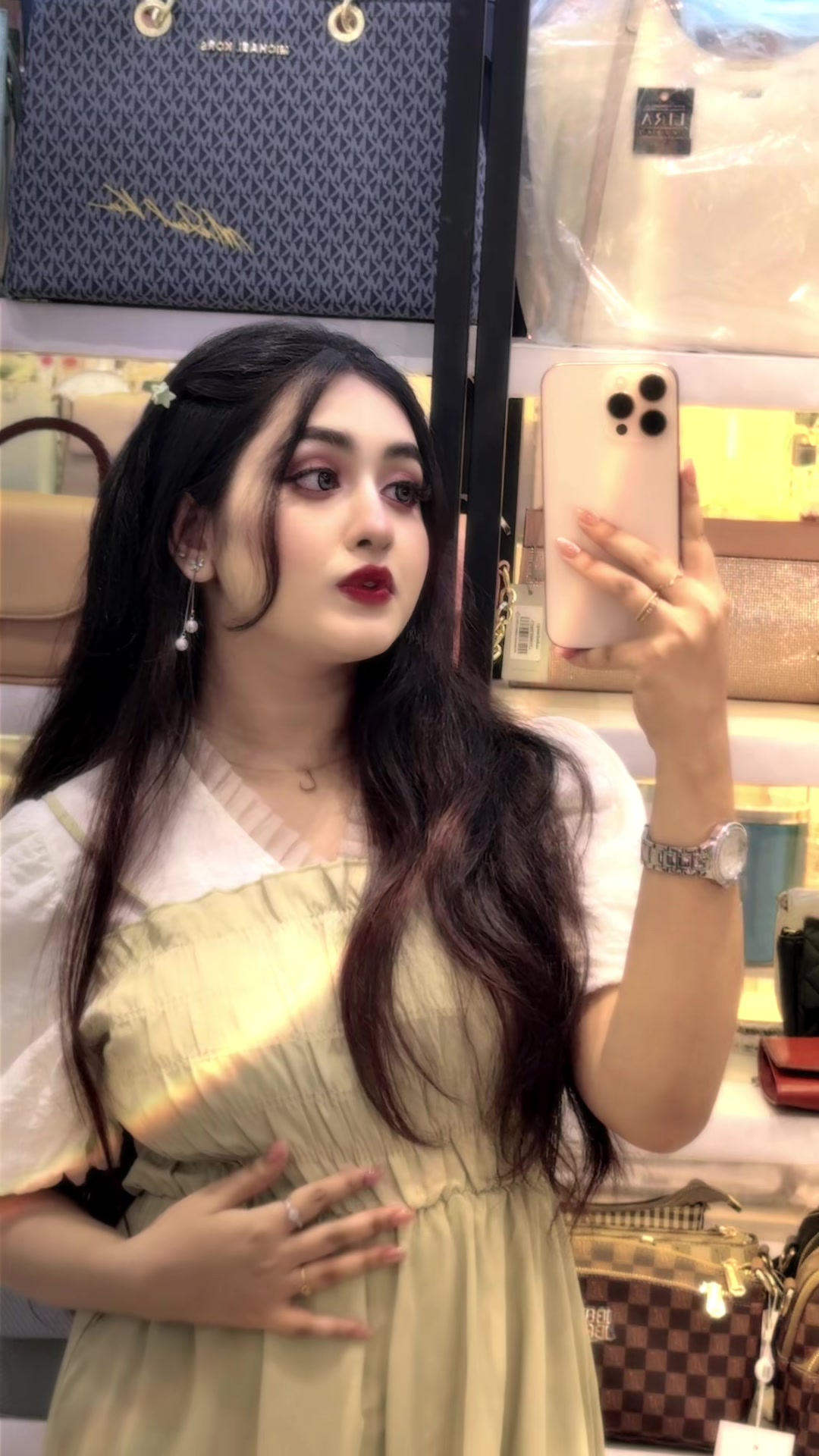 @Labiba Khandokar 💕🦢