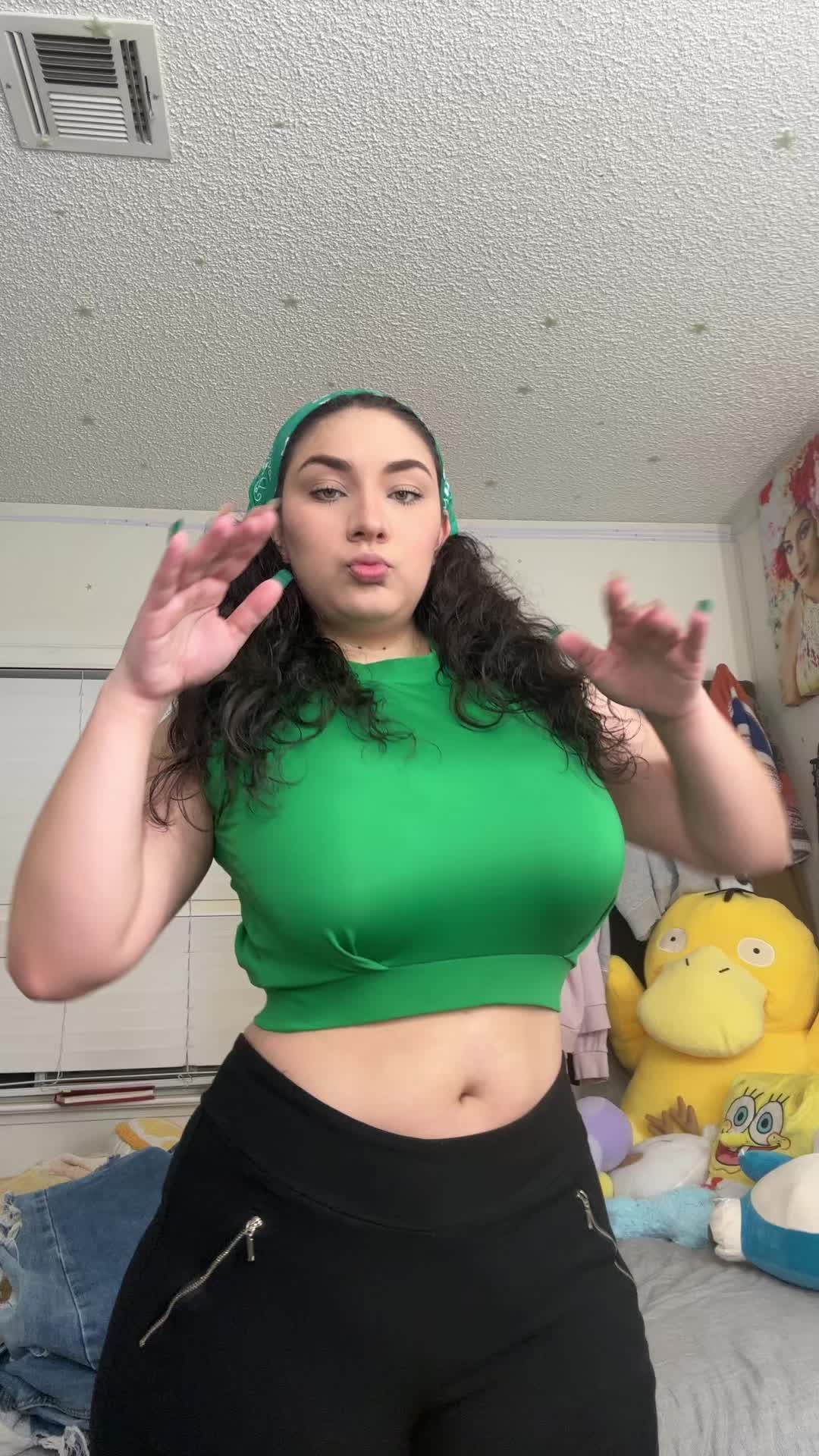 @Xayve Díaz