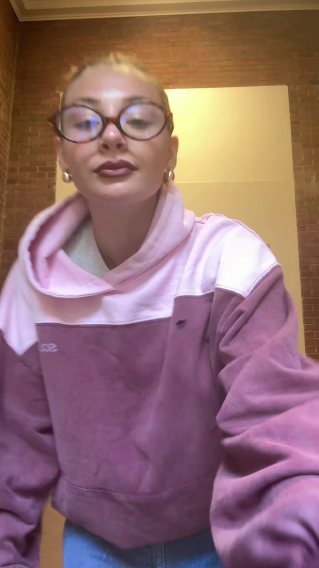 @miathomasss