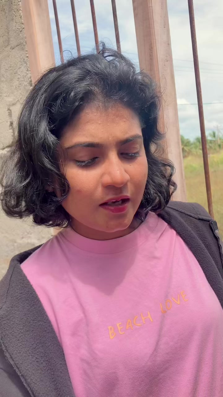 @පොඩ්ඩී.._ 🐣🥹