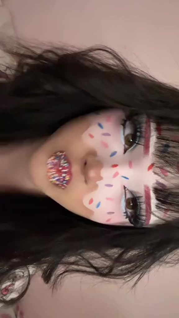 @glow12700