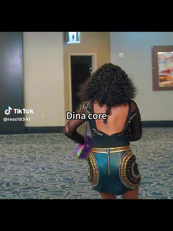 @Monique
