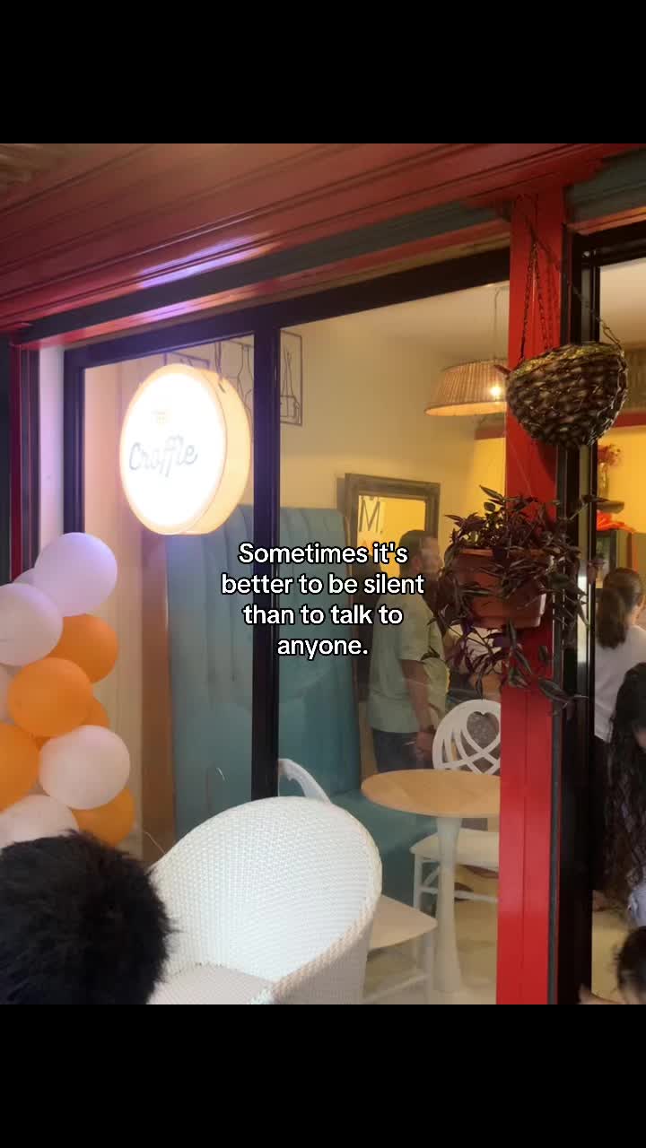 @Aeris