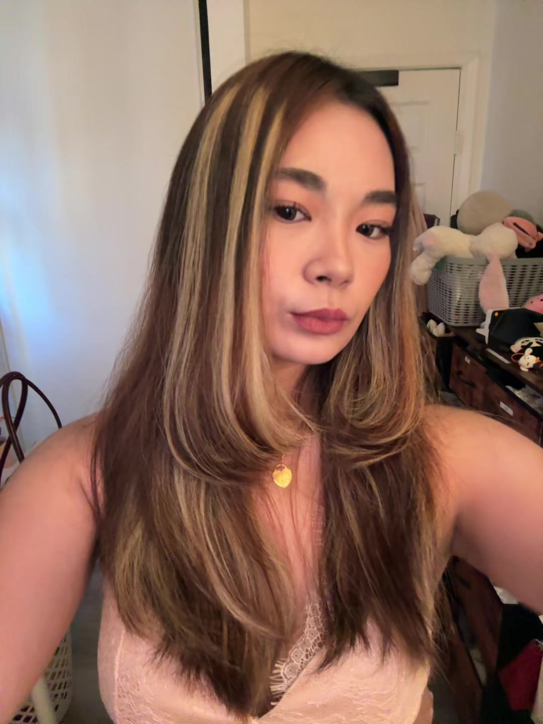 @mika.estravila on ig 🥢