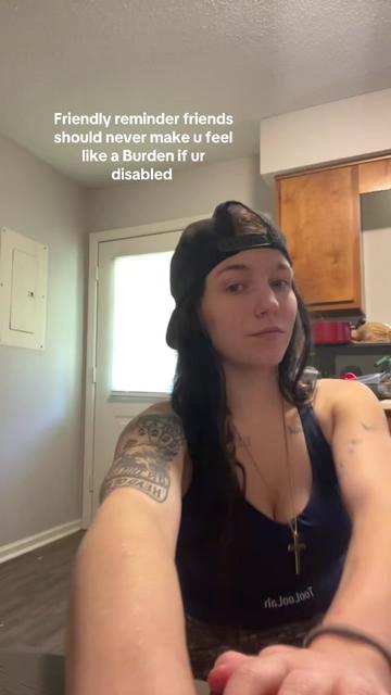 @paraplegic queen 👸
