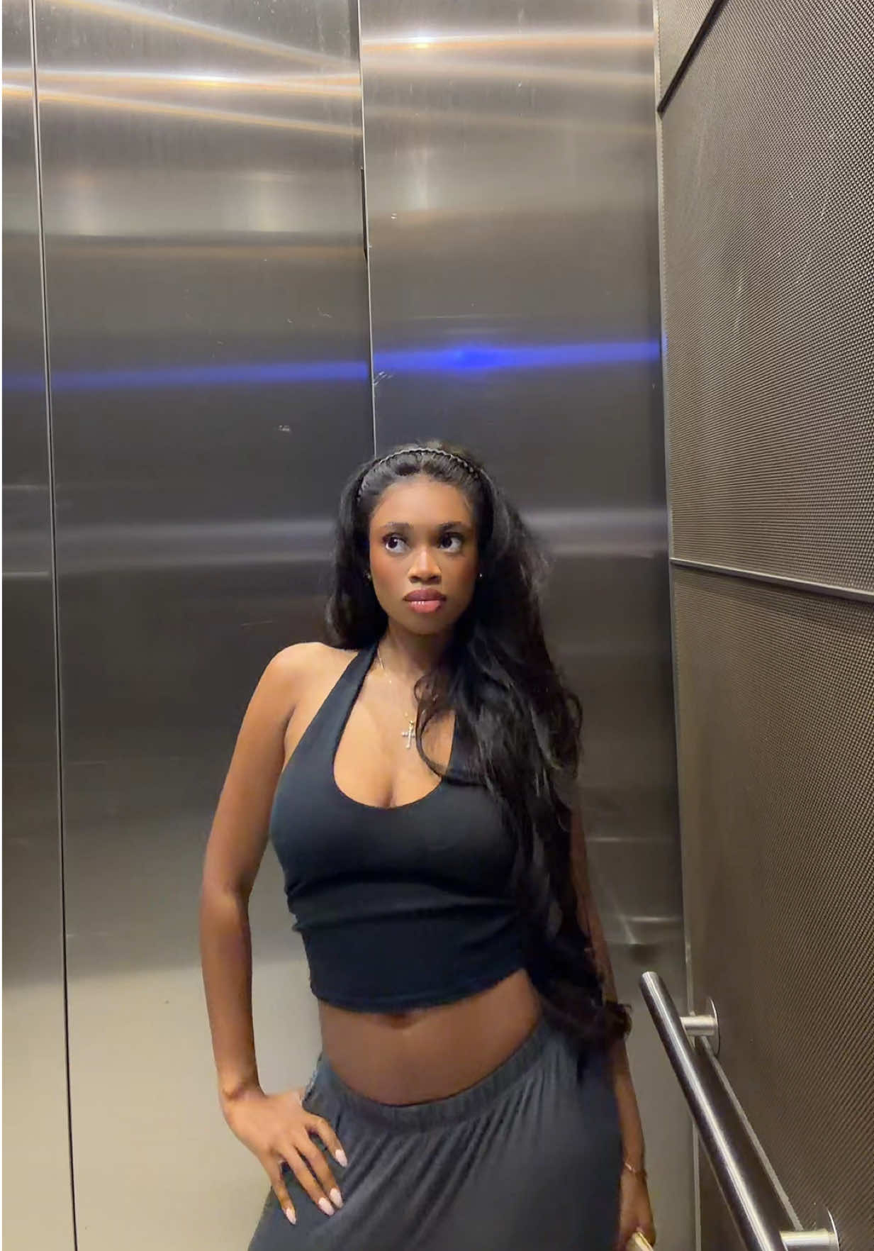 @HB
