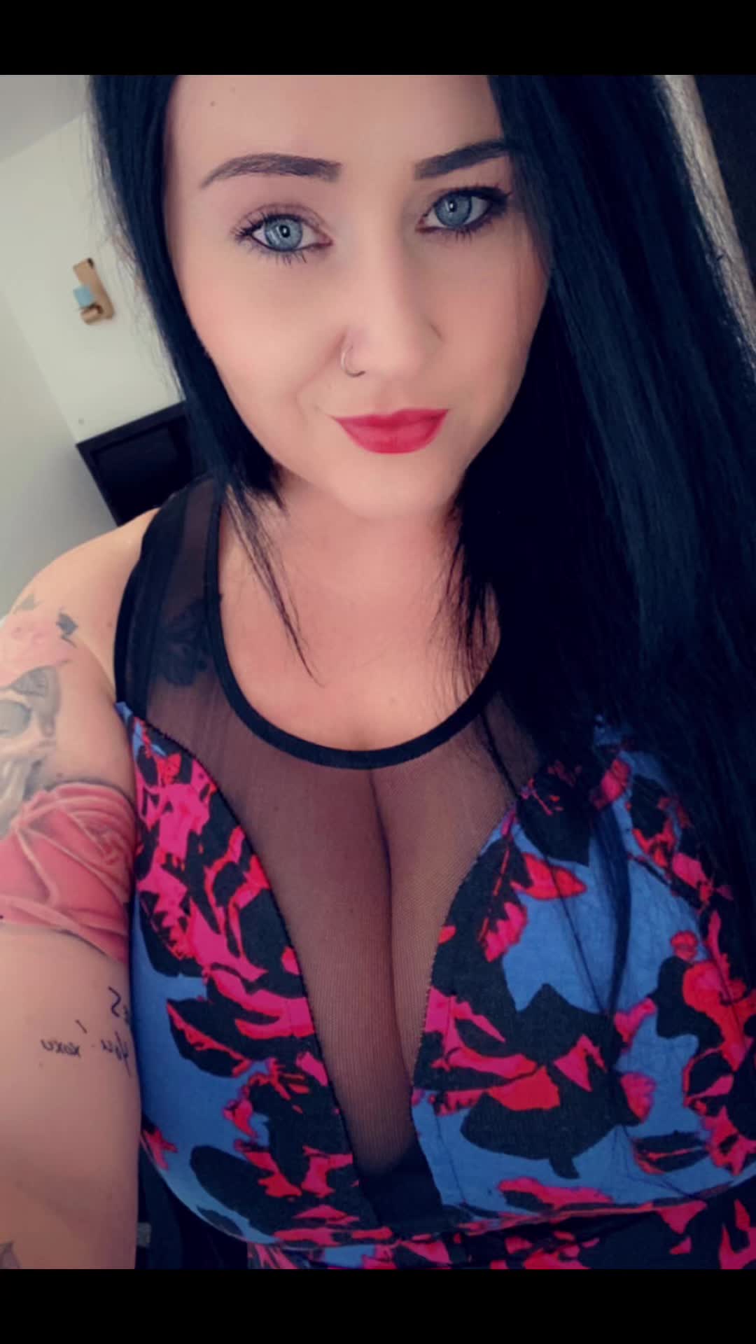 @ashh_tsk