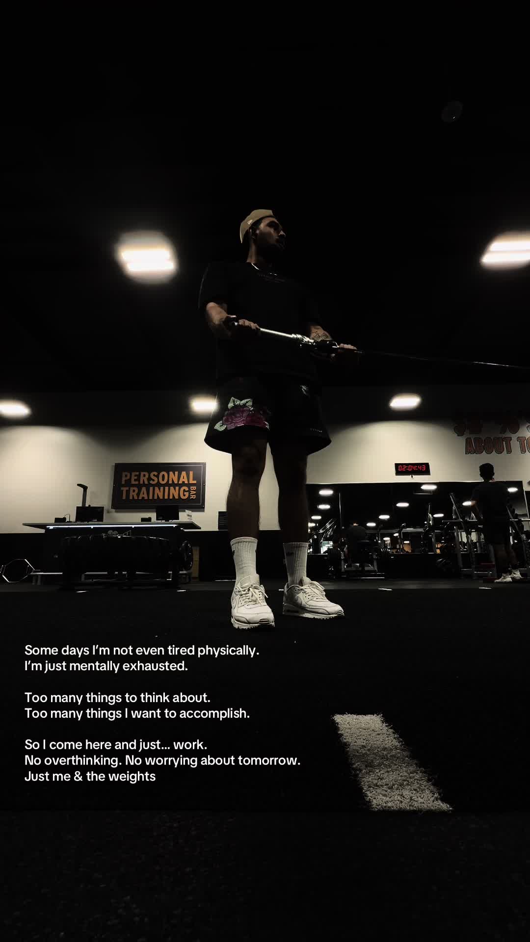 @Elayoohh.