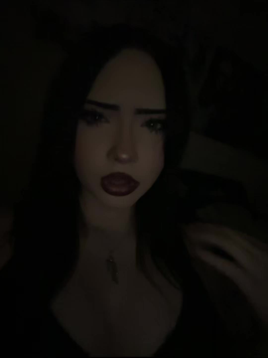 @leon kennedy’s gf .