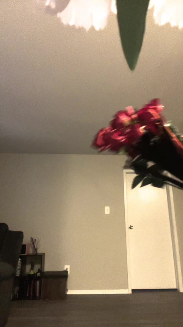 @Em<3