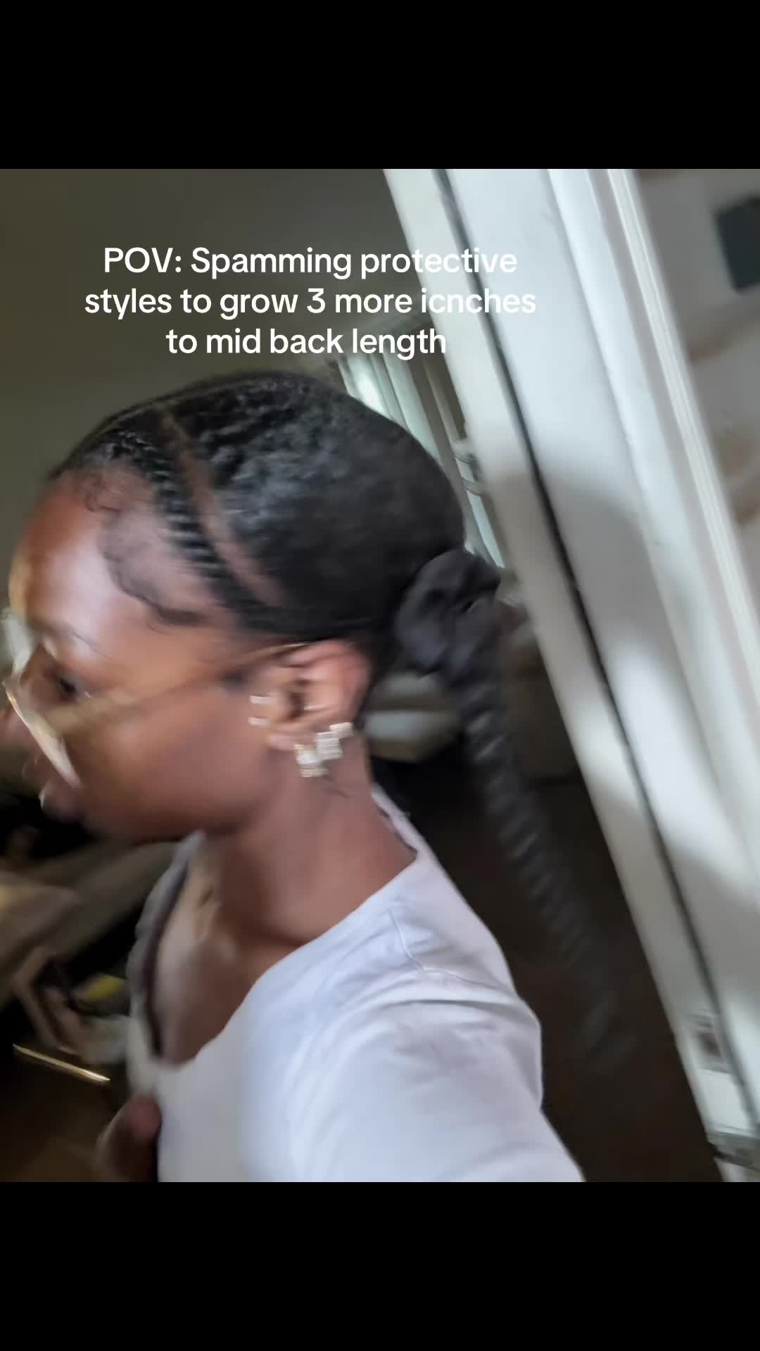 @PrettyWithaScar